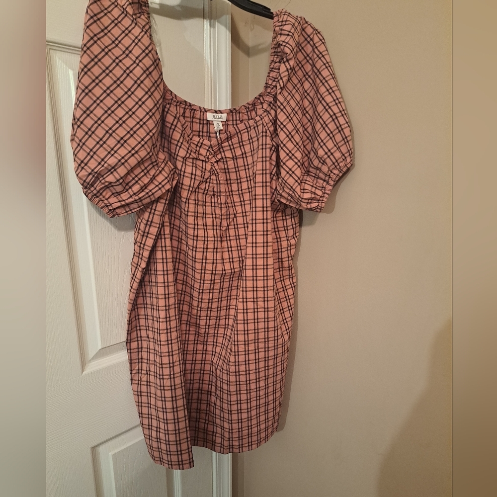 A.N.A. Women's dress NWT add wedges to complete your look.